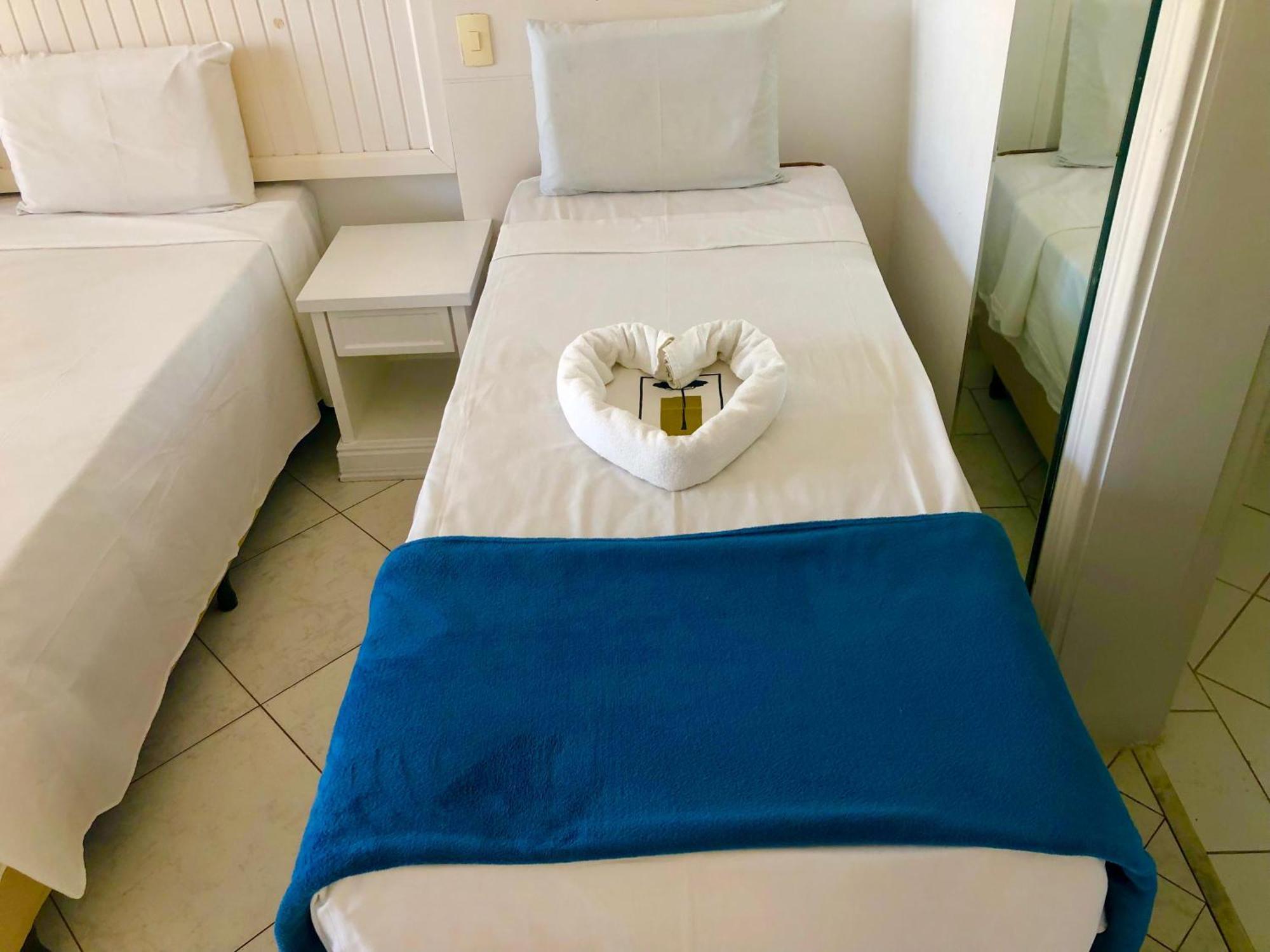 Hotel Jequitiba Frente Ao Mar 3*